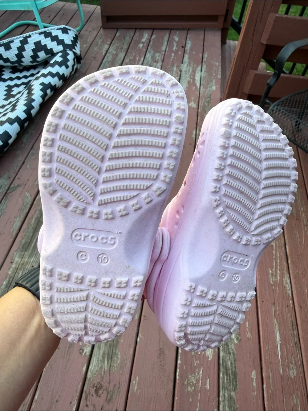 CROCS Kids Light Pink Floral Cutout Clogs